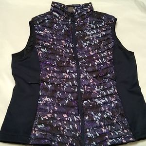 Eddie Bauer First Ascent Storm Down 800 Vest